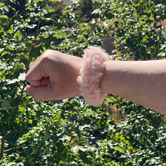 Crochet Fluffy Scrunchies